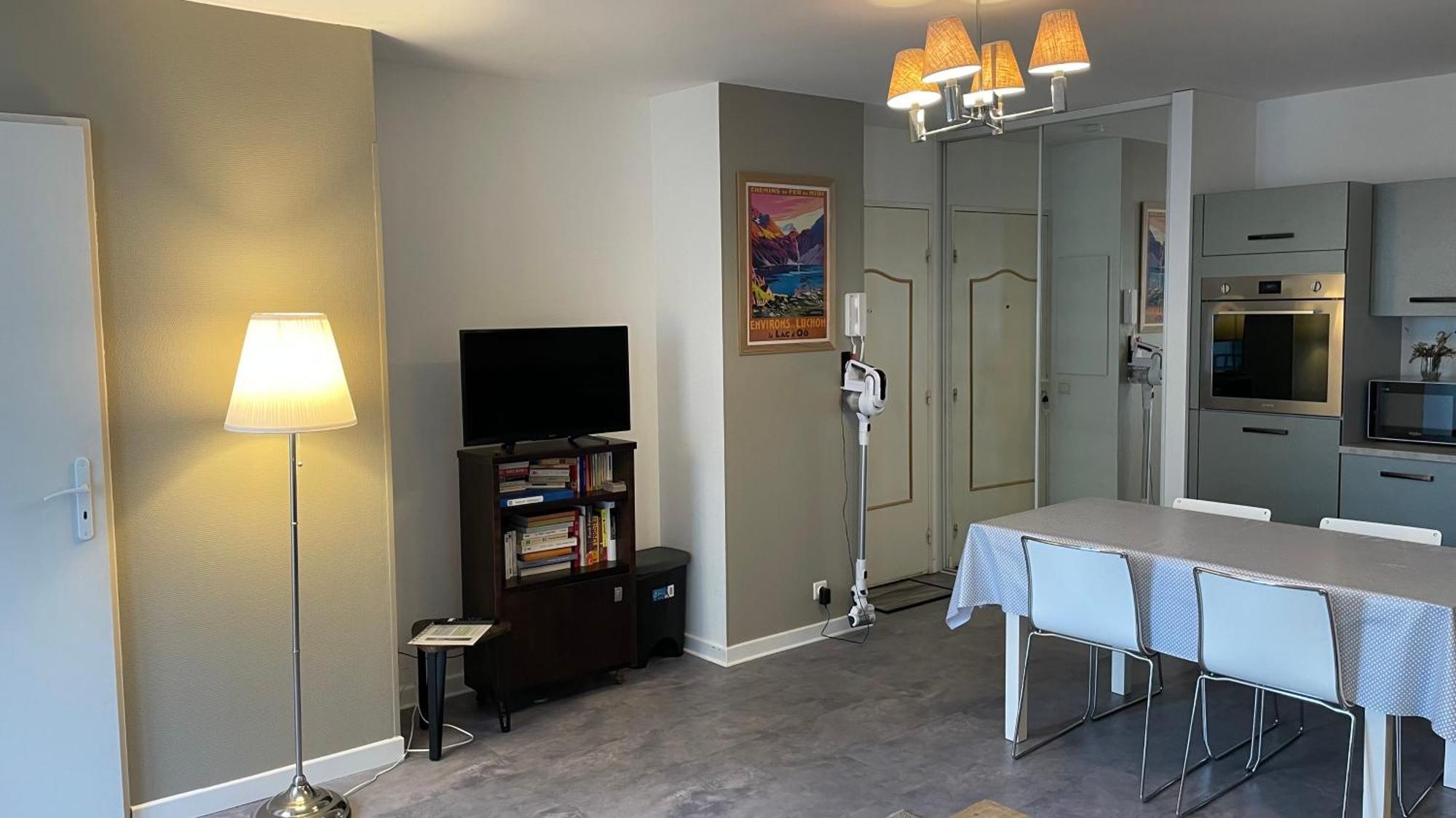 Residence Poste & Golf, Appartement Pour 4 Personnes Au Coeur De Luchon Bagneres-de-Luchon Bagian luar foto