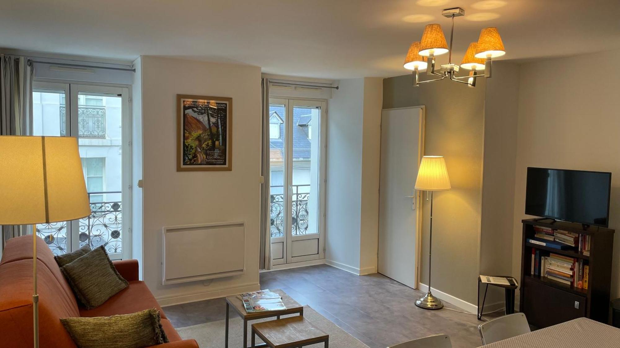 Residence Poste & Golf, Appartement Pour 4 Personnes Au Coeur De Luchon Bagneres-de-Luchon Bagian luar foto